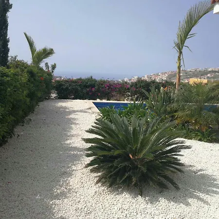 Graden Villa